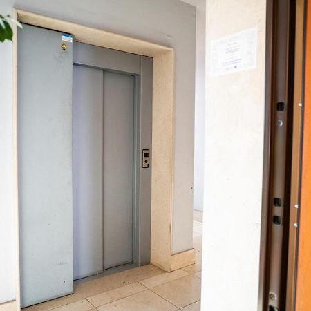 Milu'Seaview Ampia Casa Vista Mare Lägenhet Giovinazzo Exteriör bild