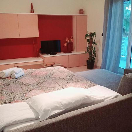 Milu'Seaview Ampia Casa Vista Mare Lägenhet Giovinazzo Exteriör bild