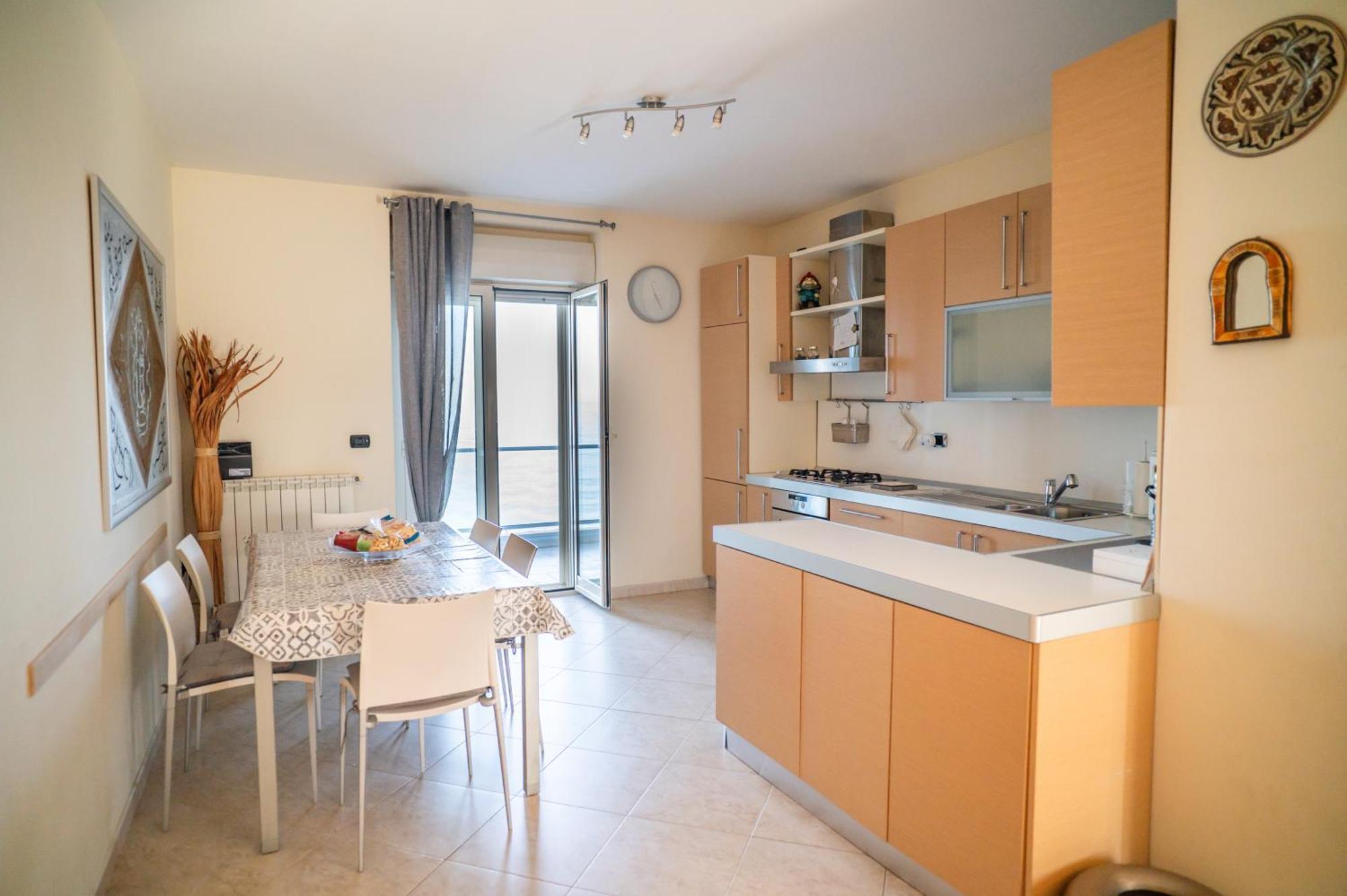 Milu'Seaview Ampia Casa Vista Mare Lägenhet Giovinazzo Exteriör bild