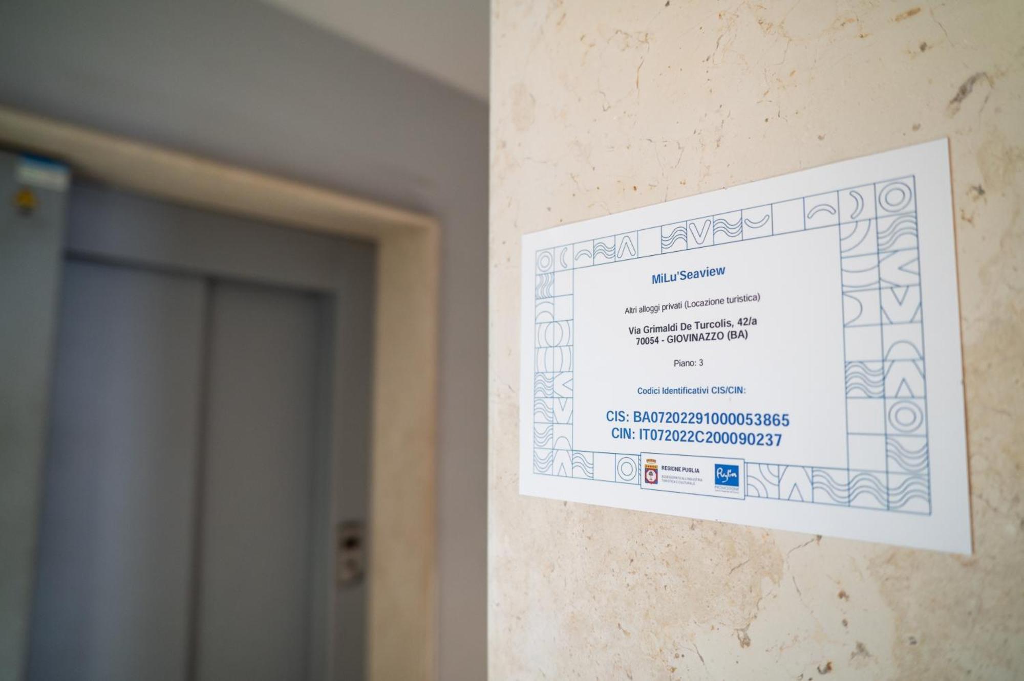 Milu'Seaview Ampia Casa Vista Mare Lägenhet Giovinazzo Exteriör bild